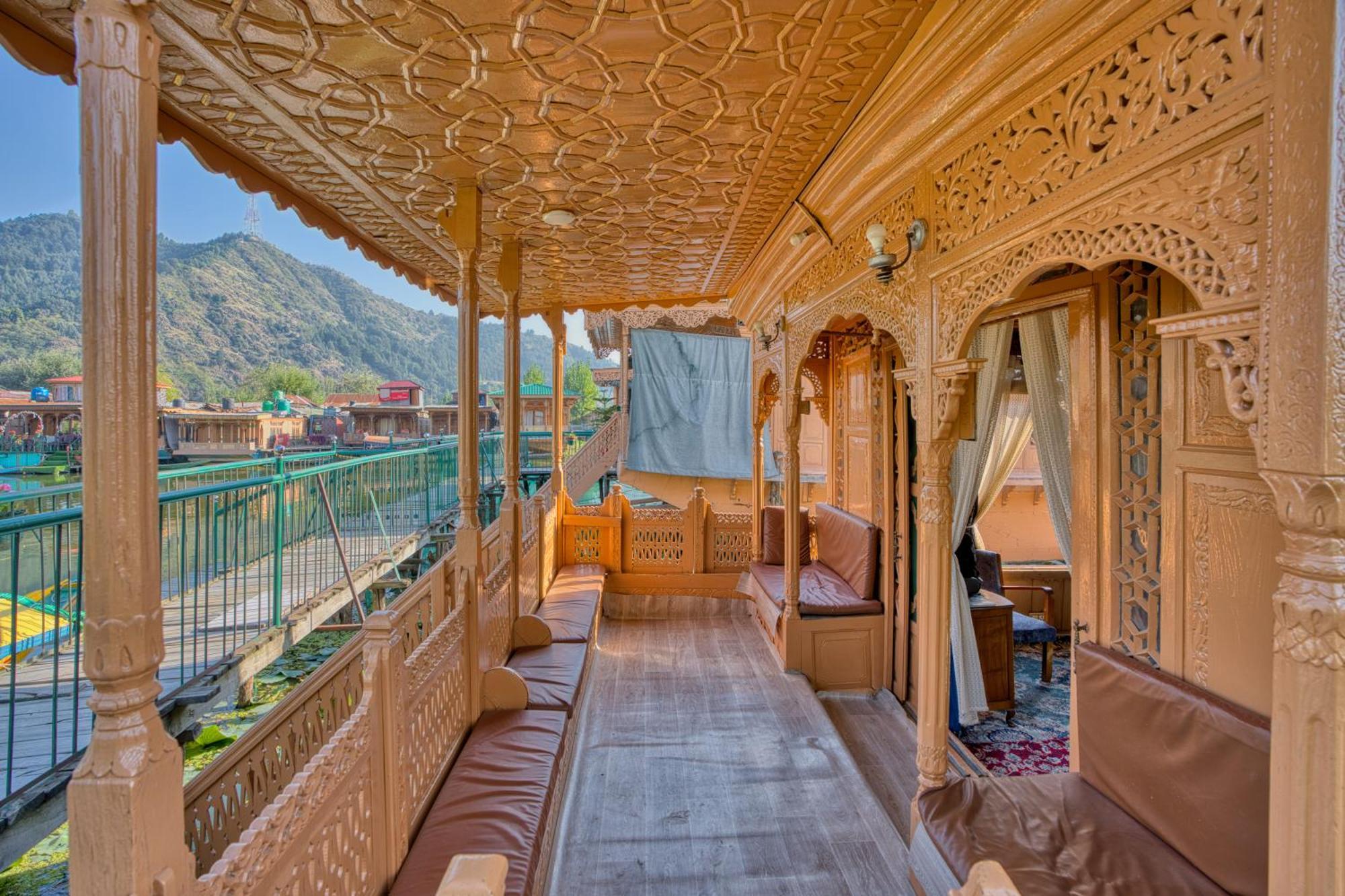 Best View Group Of Houseboats Srīnagar Esterno foto